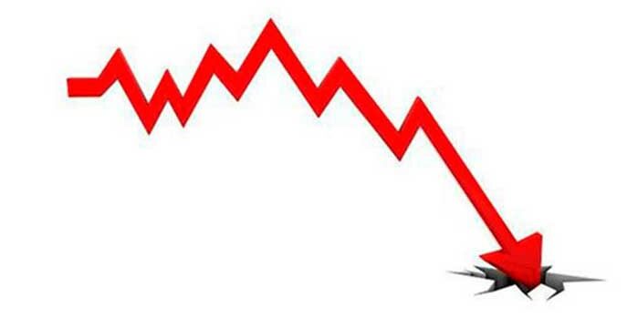 Sales decline arrow Business in decline? Start calling your customers back