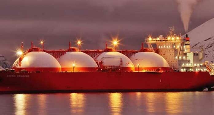 lng tanker ship gas oil